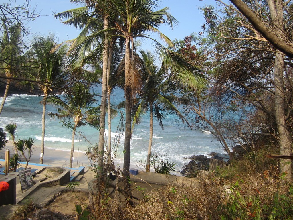 Пляж Blue Lagoon у Падангбая
