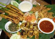 Чем индонезийская кухня отличается от тайской?